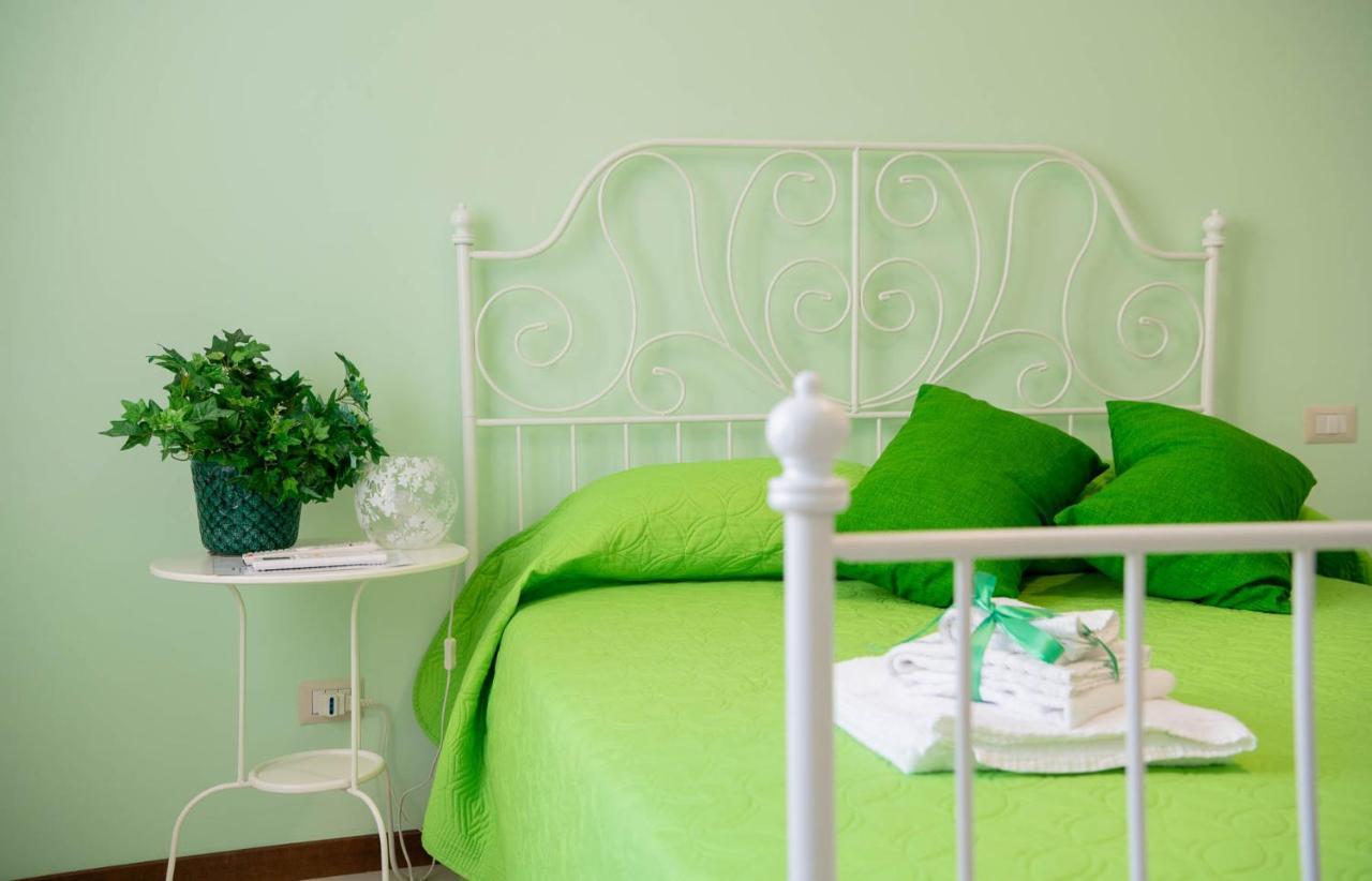 Bed and Breakfast Casa Di Nora à Formia Extérieur photo